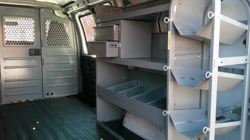 2017 Chevrolet Express 2500
