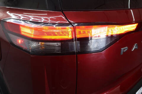 2022 Nissan Pathfinder SV