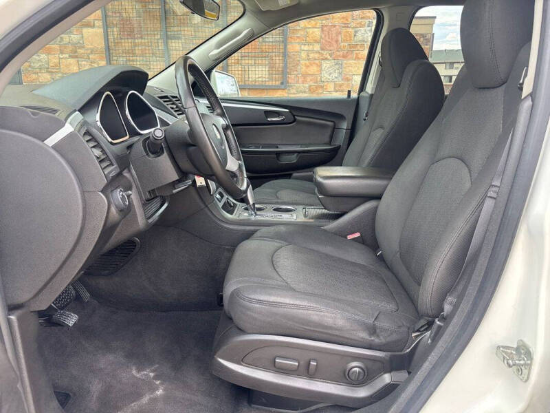 2012 Chevrolet Traverse LT