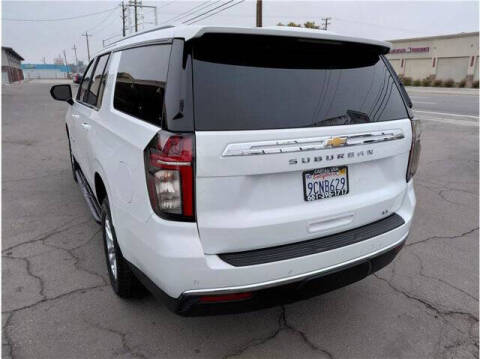 2021 Chevrolet Suburban LT