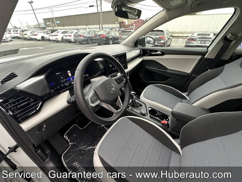 2025 Volkswagen Taos S 4Motion