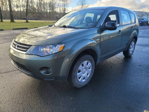 2008 Mitsubishi Outlander for sale at Blue Line Auto Group in Portland OR