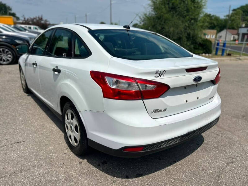 2012 Ford Focus S