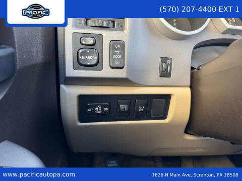 2010 Toyota Tundra Grade