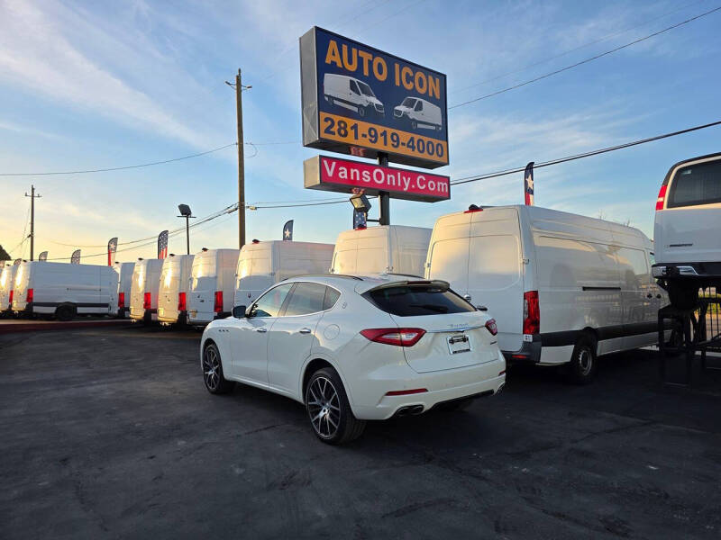 2017 Maserati Levante S
