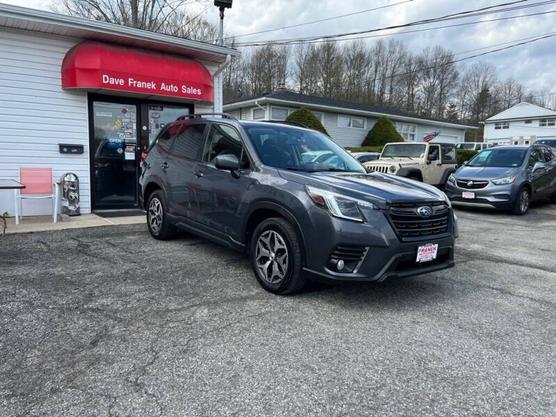 2022 Subaru Forester Premium