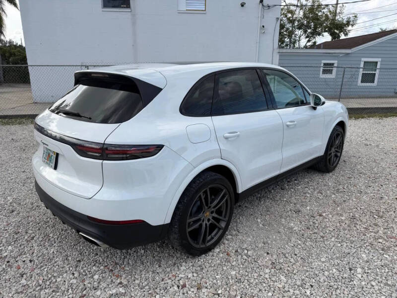 2020 Porsche Cayenne