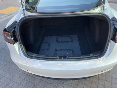 2020 Tesla Model 3 Standard Range Plus