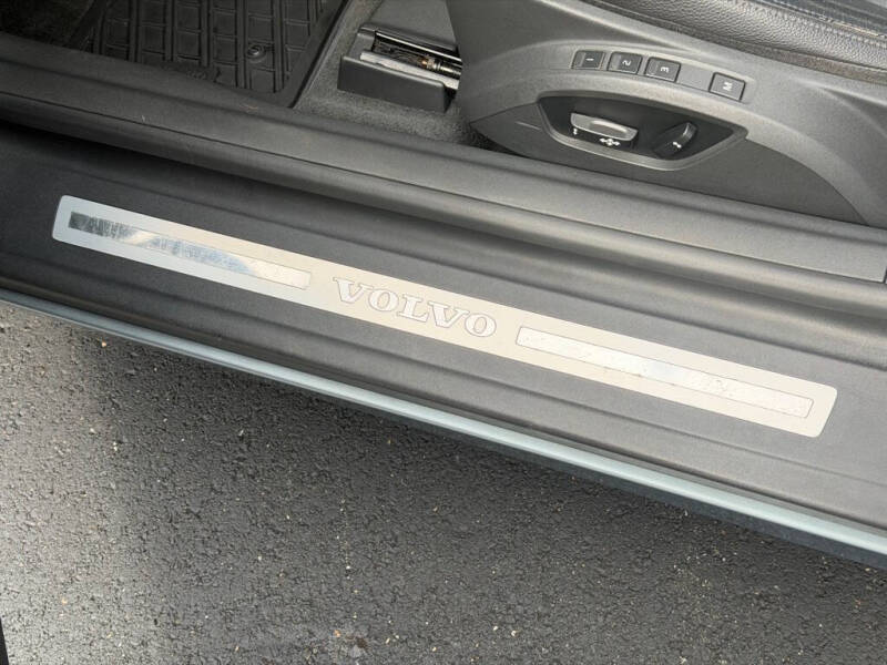 2007 Volvo C70 T5