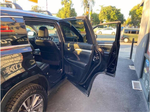 2017 Toyota Highlander