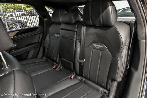 2024 Bentley Bentayga Hybrid