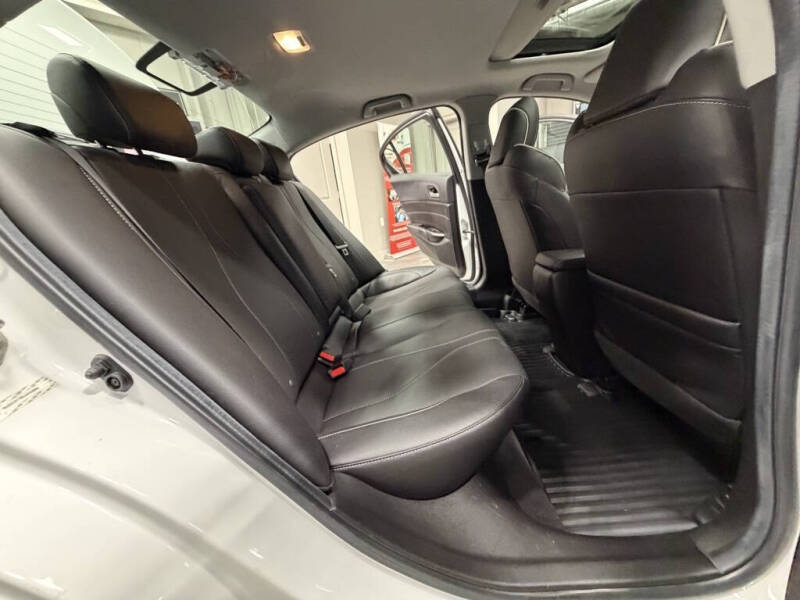 2019 Acura ILX w/Premium