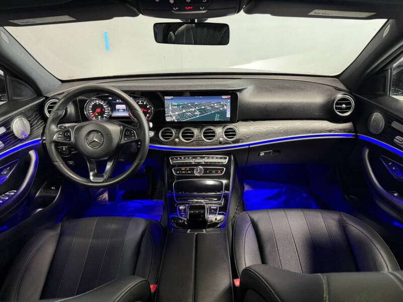 2017 Mercedes-Benz E-Class E 300 4MATIC