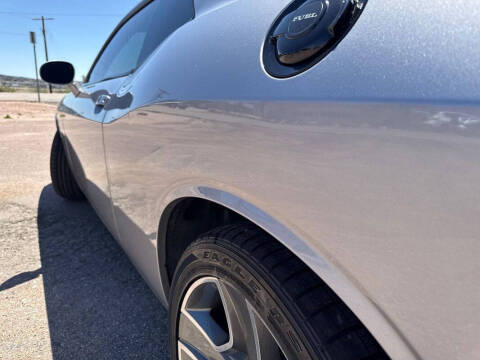 2014 Dodge Challenger R/T Plus