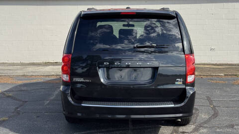 2016 Dodge Grand Caravan R/T