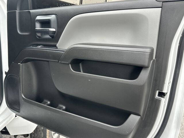 2021 Chevrolet Silverado MD