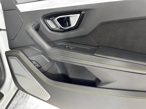 2020 Lamborghini Urus