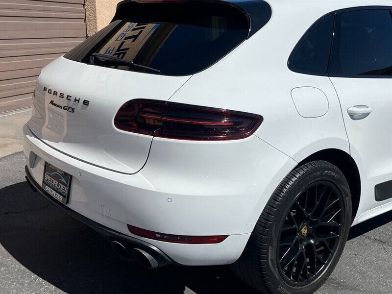2017 Porsche Macan GTS
