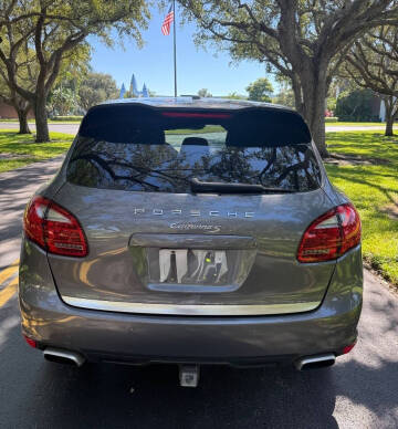 2011 Porsche Cayenne S