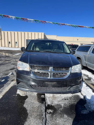 2014 Dodge Grand Caravan for sale at C & I Auto Sales in Rochester MN