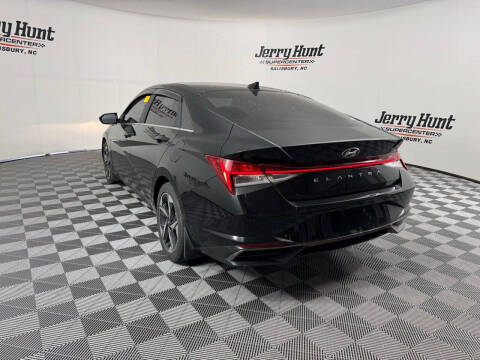 2022 Hyundai Elantra