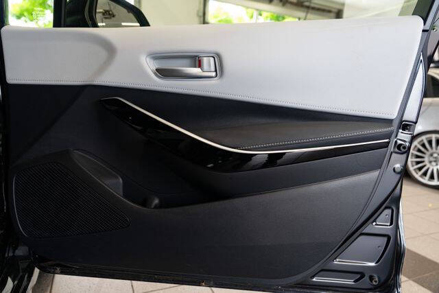 2023 Toyota Corolla Hatchback XSE