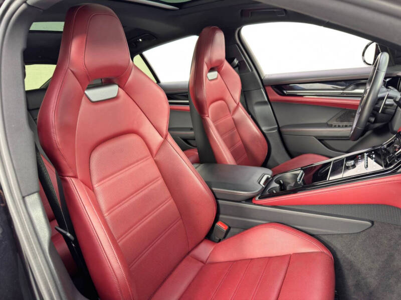 2024 Porsche Panamera