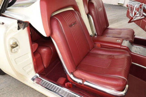 1963 Ford Thunderbird