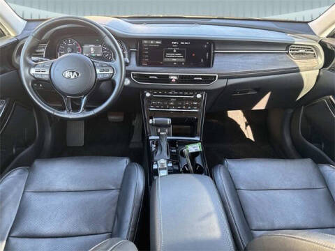 2020 Kia Cadenza Technology