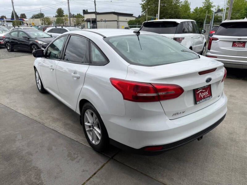 2016 Ford Focus SE