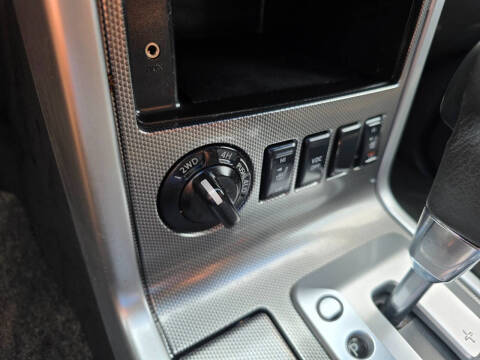 2011 Nissan Pathfinder SV