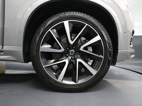 2024 Volvo XC90 B5 Plus Bright Theme
