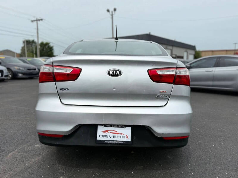 2016 Kia Rio LX