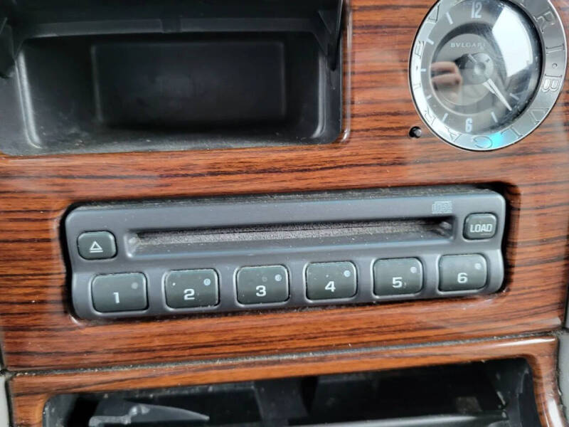 2003 Cadillac Escalade