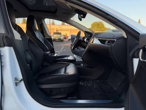 2016 Tesla Model S