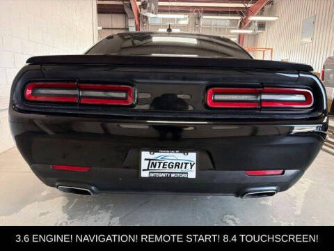 2015 Dodge Challenger SXT