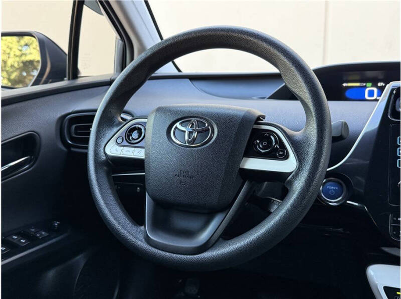2016 Toyota Prius Two