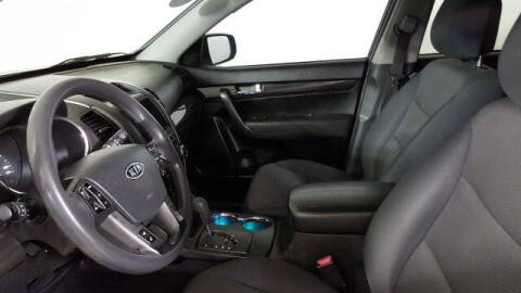 2013 Kia Sorento LX