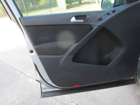 2011 Volkswagen Tiguan S