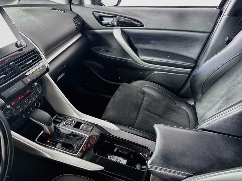 2024 Mitsubishi Eclipse Cross SE