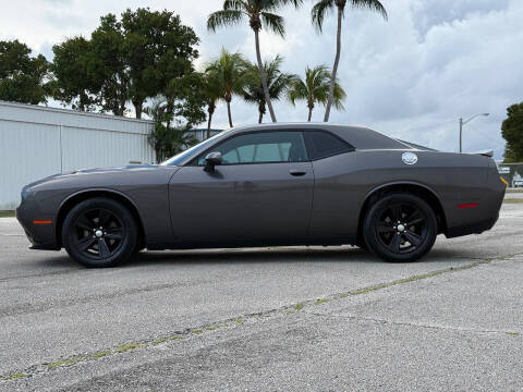 2018 Dodge Challenger SXT