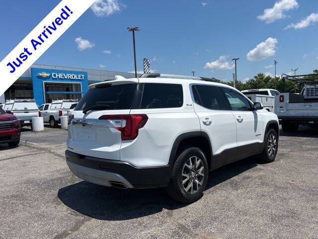 2022 GMC Acadia SLE
