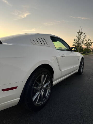 2013 Ford Mustang GT Premium