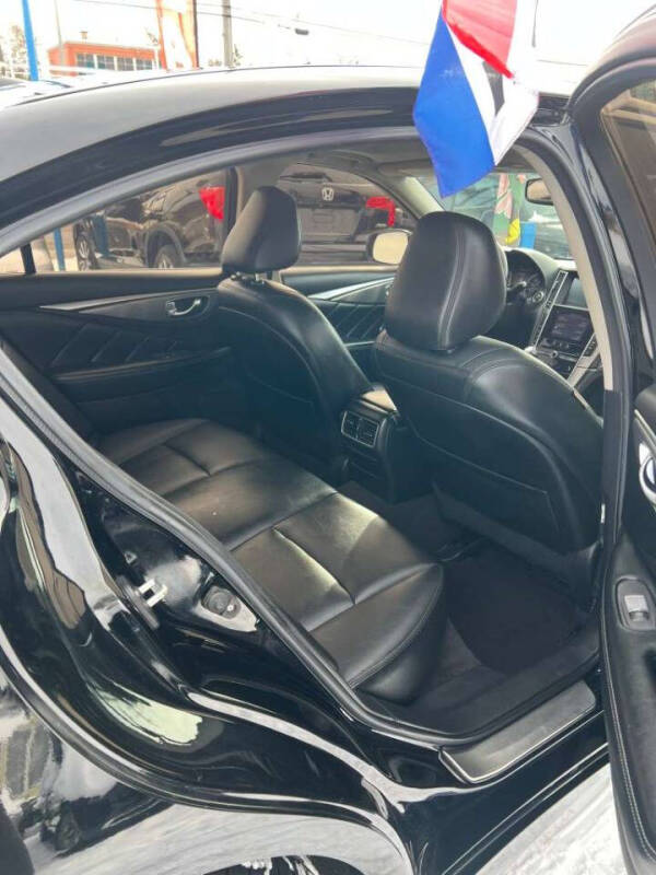 2017 Infiniti Q50 2.0T