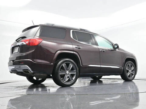 2017 GMC Acadia Denali