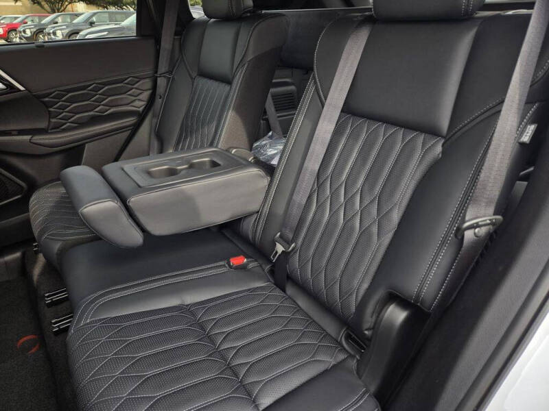 2026 Mitsubishi Outlander SEL