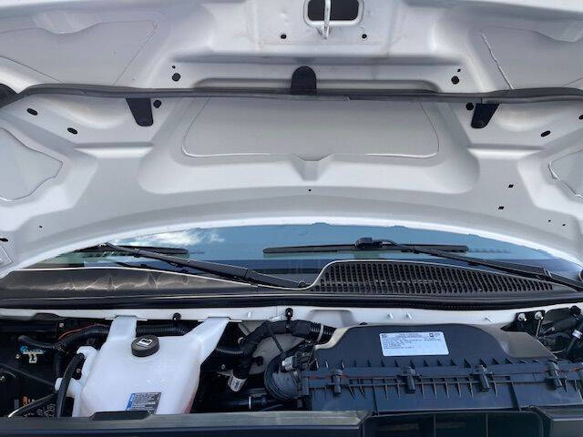 2023 Chevrolet Express 2500