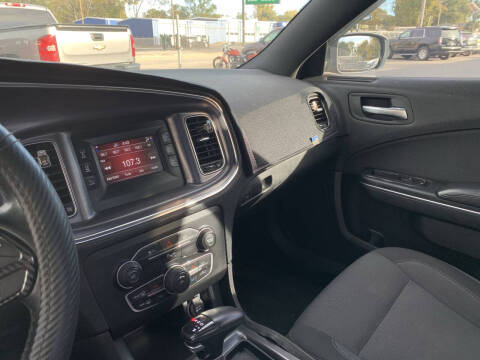 2015 Dodge Charger SE