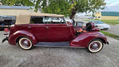 1936 Packard Sedan