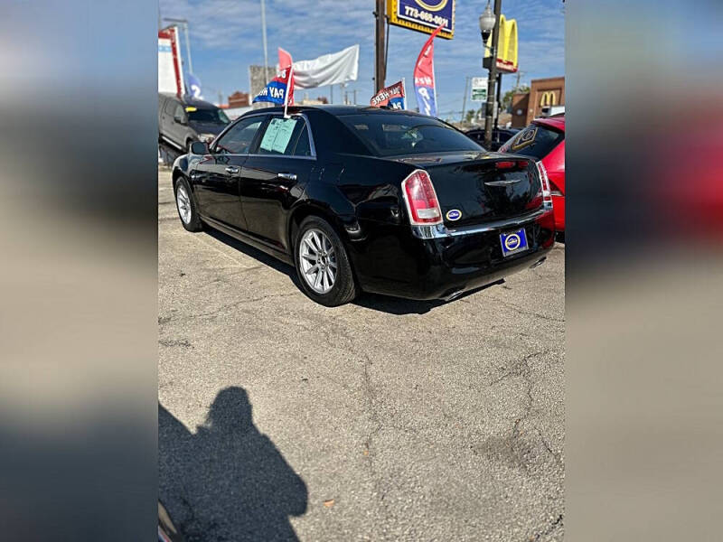 2011 Chrysler 300 Limited